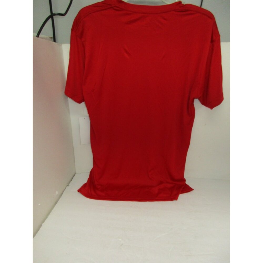 Men's Adidas Short Sleeve T-Shirt  Red/Blue Size Medium New!!! - Picture 2 of 2